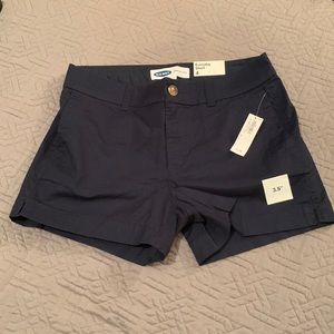 Brand New - Old Navy Shorts - Everyday Short Size 4 - Navy